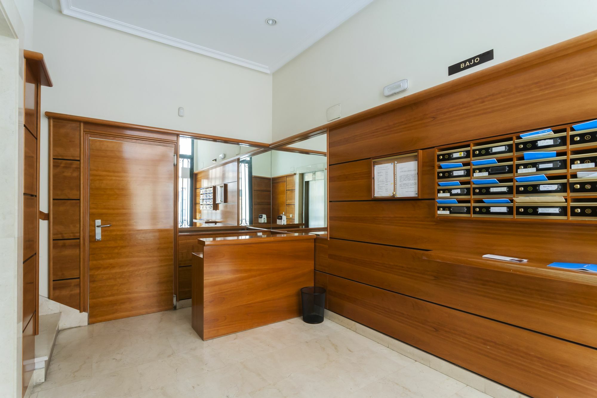 Dobo Rooms Palacio Apartments Madrid Esterno foto